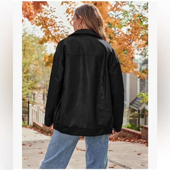 Women's Black Oversized Faux Leather Jacket NWT small - Picture 4 of 7